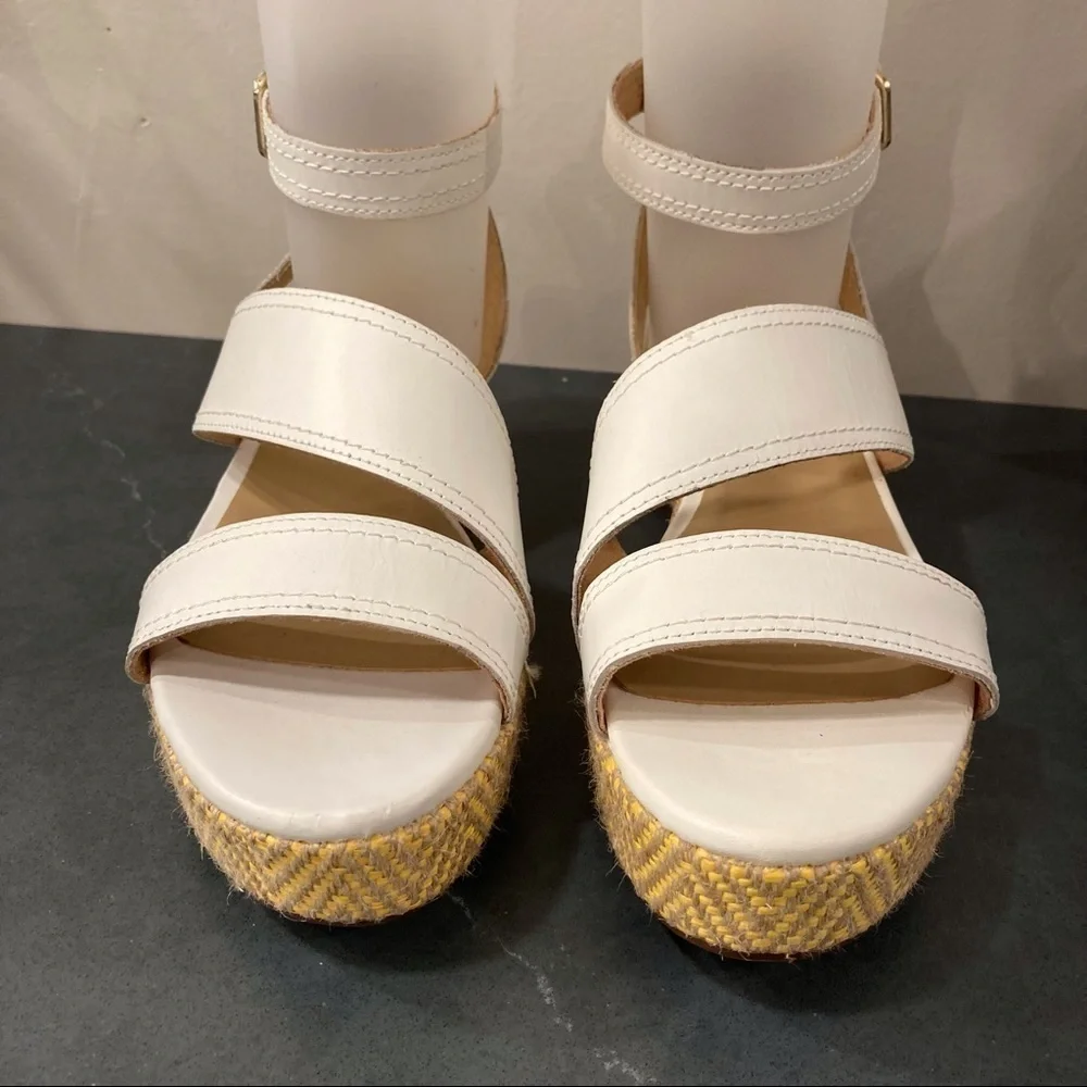 NWT Naturalizer sz 10.5 Ursa white leather espadrille sandals